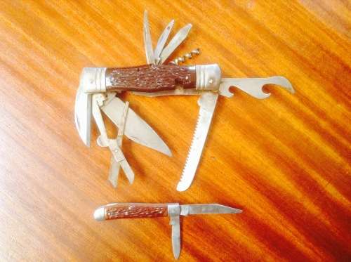 2 x Pocket Knives / Knife Set