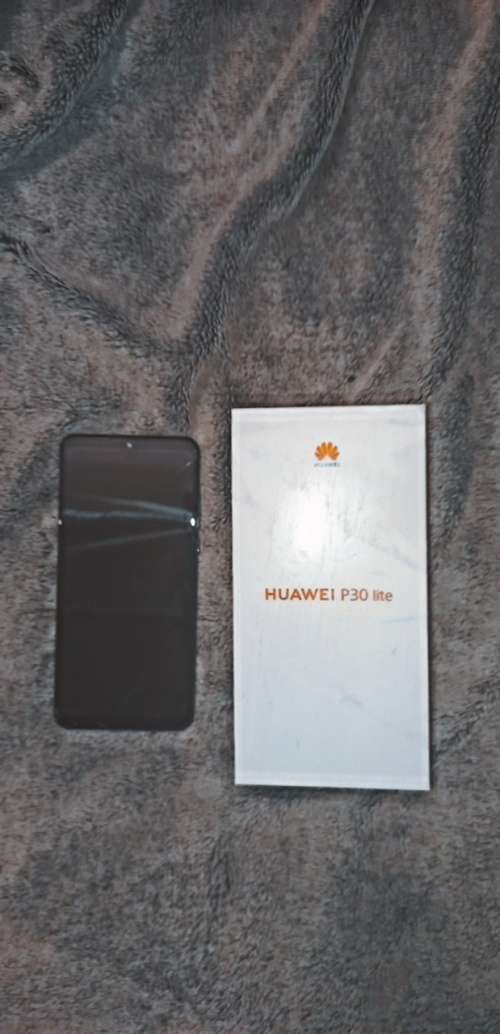 BROKEN Huawei P30 Lite