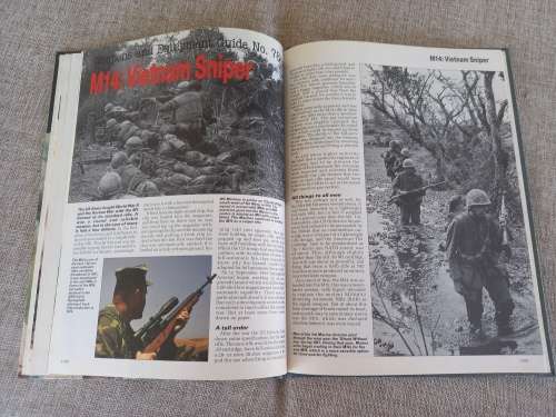 Combat And Survival What It Takes To Fight And Win - Volume 27