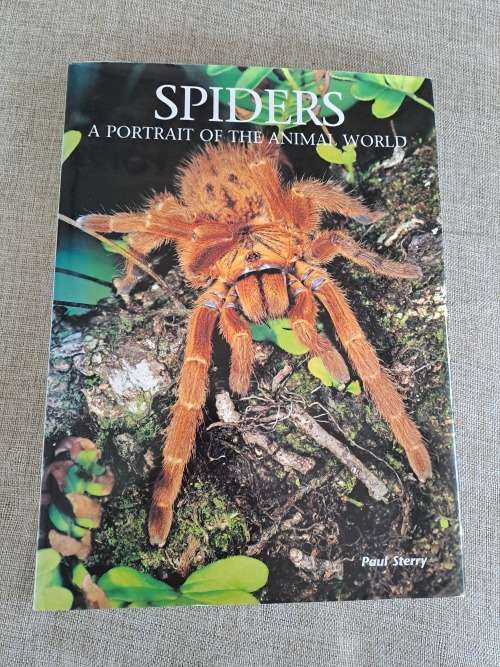 Spiders A Portrait Of The Animal World - Paul Sterry