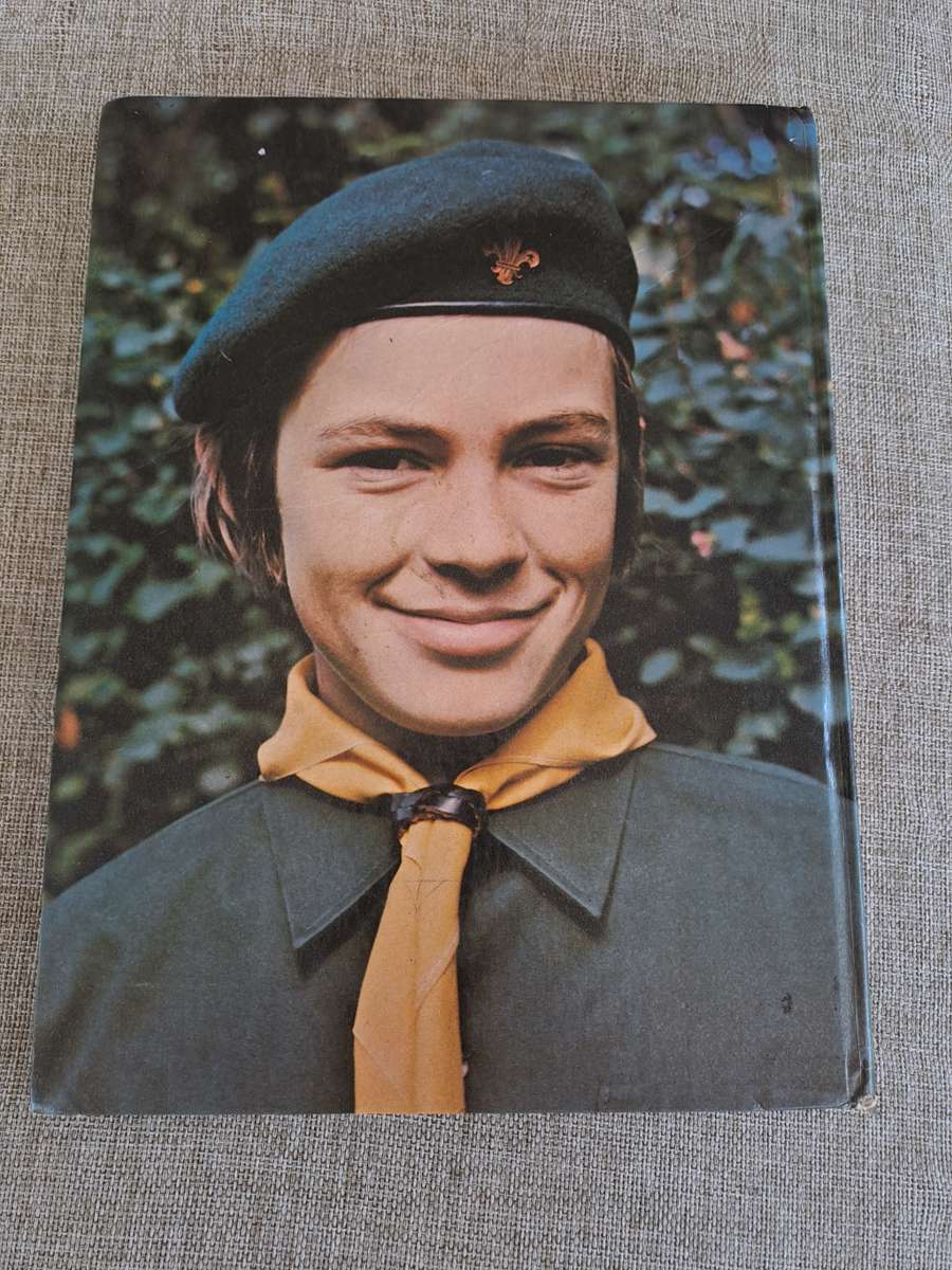 The Scout`s Pathfinder Annual 1976