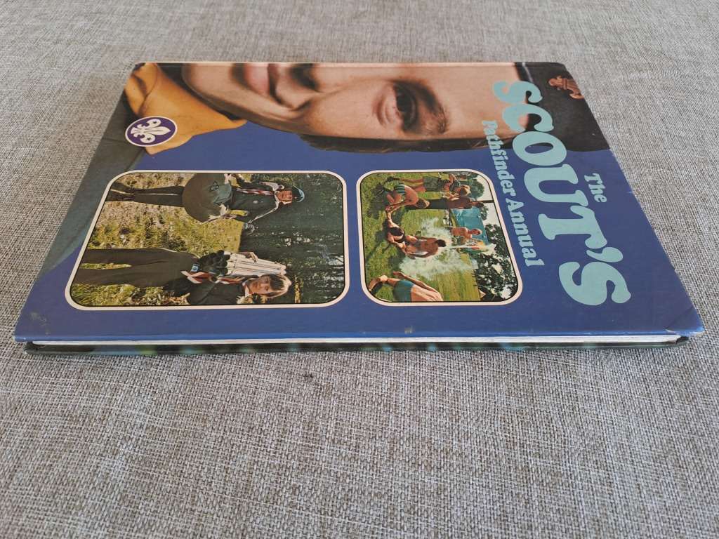 The Scout`s Pathfinder Annual 1976