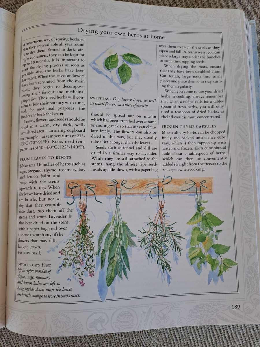 Reader`s Digest Foods That Harm Foods That Heal