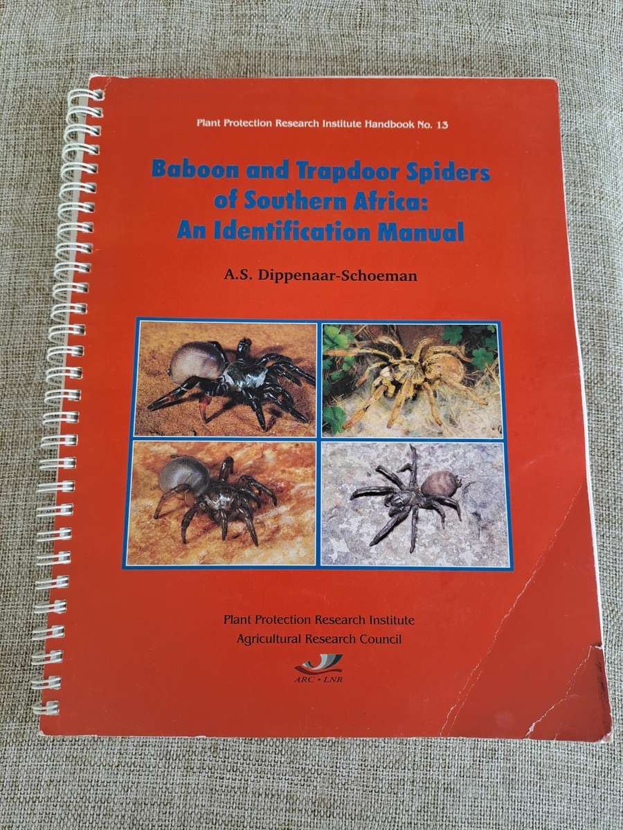 Baboon and Trapdoor Spiders of Southern Africa: An Identification Manual plus CD