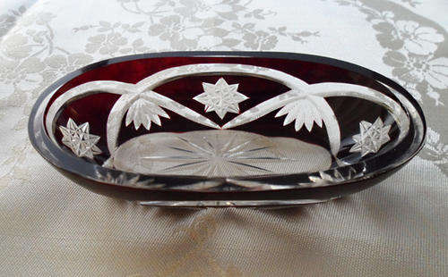 *SPRING SPECIAL* VINTAGE RICH RUBY RED  CUT TO CLEAR GLASS TRINKET DISH