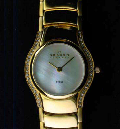 SKAGEN Sleek Gold tone Steel Womens watch with Mother of Pearl and Crystals
