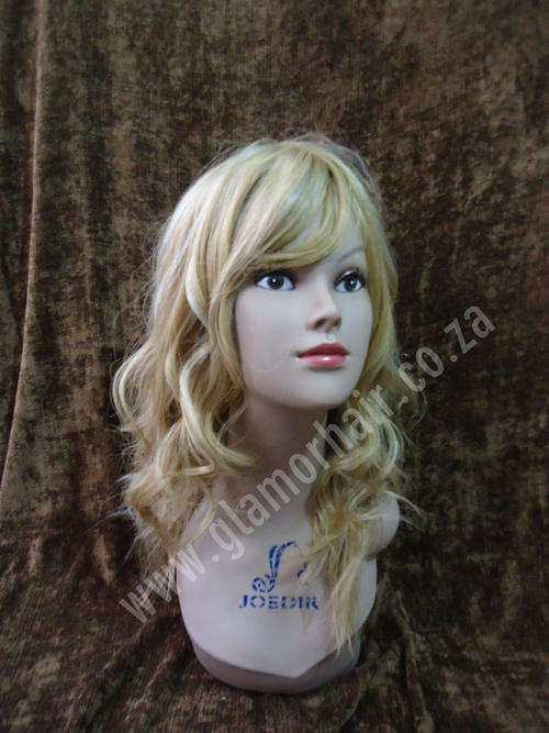 50% off! AAA+ 100% guaranteed human hair wig stunning blonde colour 55cm long