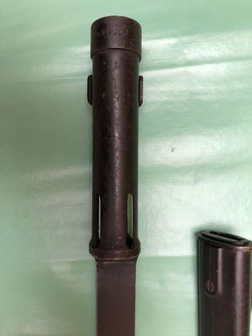 SADF R1 socket bayonet
