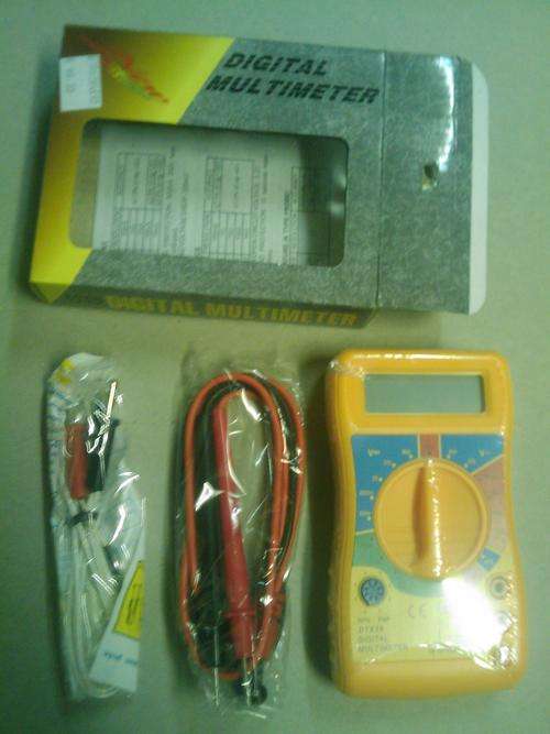 digital multimeter with temp