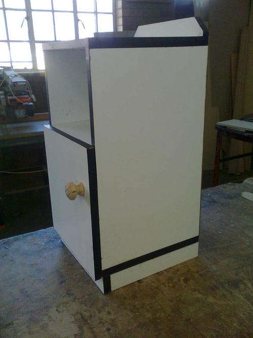 A NICE BEDSIDE CUPBOARD