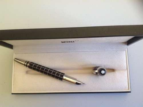 Mont Blanc Starwalker Metal Rubber Fountain Pen - Never used