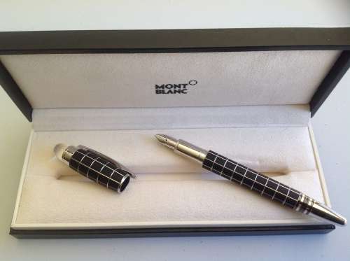 Mont Blanc Starwalker Metal Rubber Fountain Pen - Never used