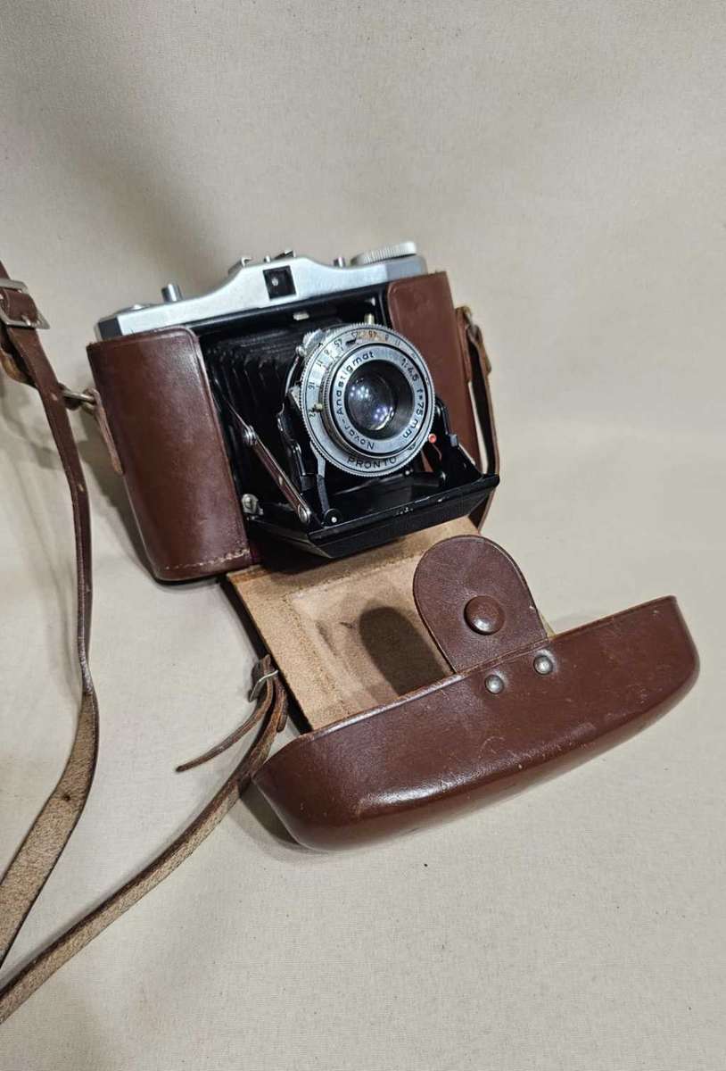 Vintage Camera - ZEISS IKON
