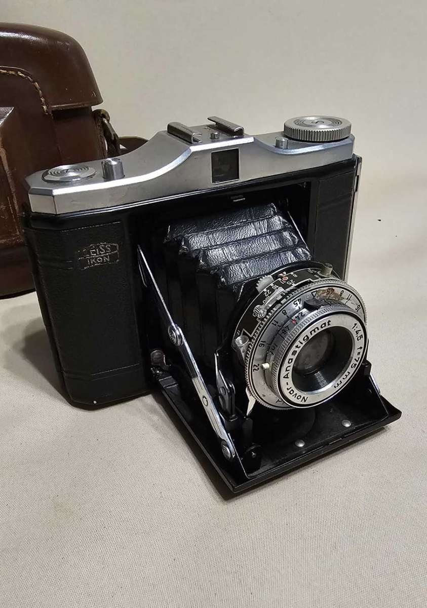 Vintage Camera - ZEISS IKON