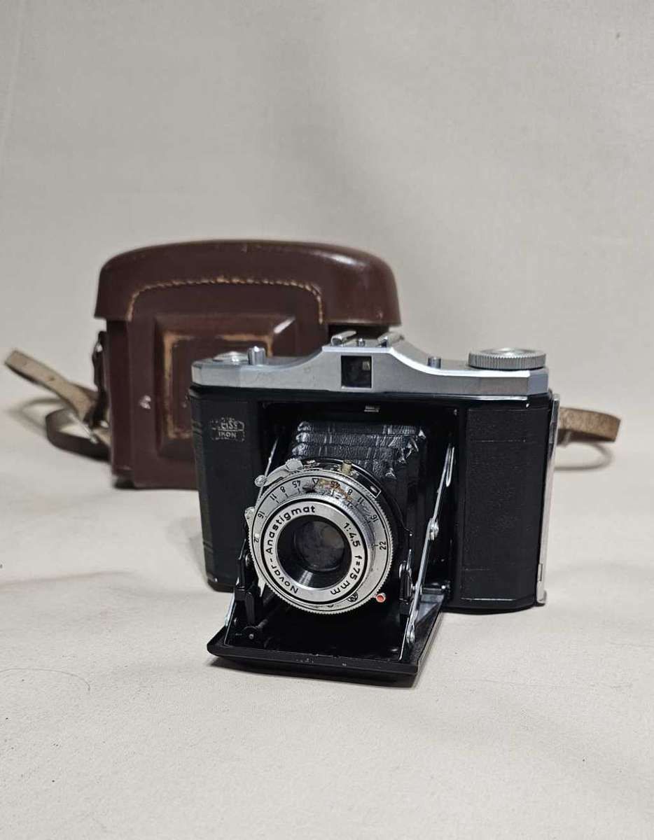Vintage Camera - ZEISS IKON