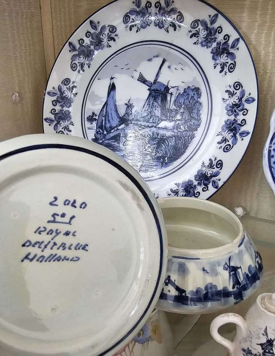 Antique Porcelain Collection Lot - (76 Pieces) - BEAUTIFUL ITEMS