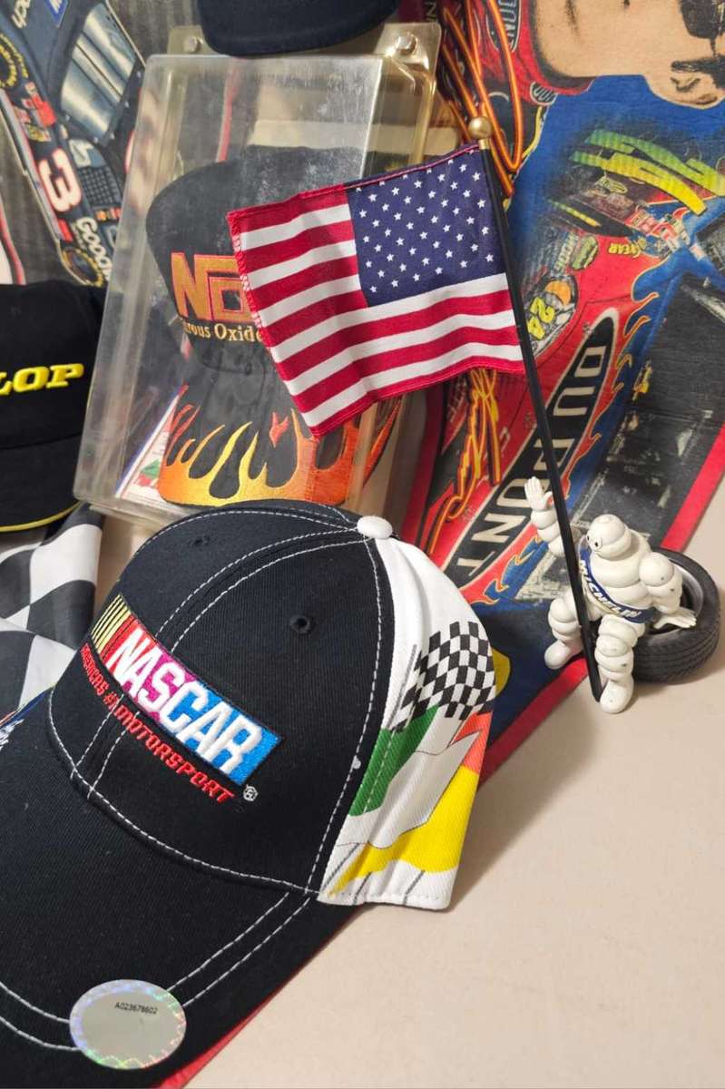 NASCAR Collectibles & Hats - GREAT ITEMS