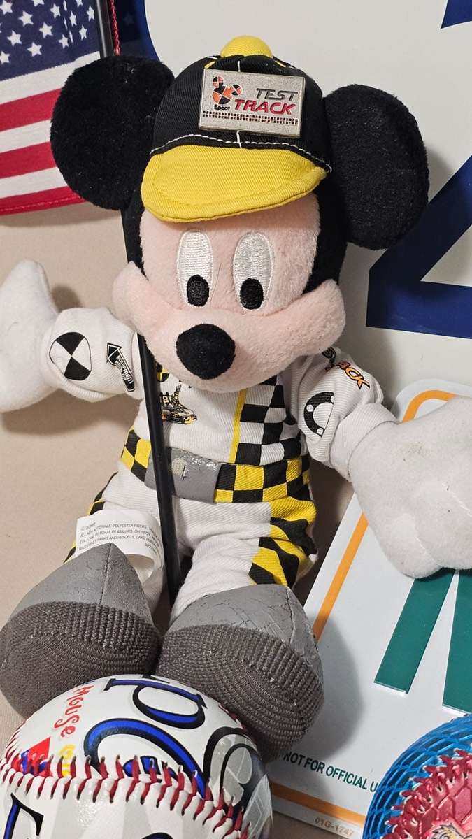 Disney Collectibles Lot - Mickey Mouse, Herbie, Base Balls (Epcot, Dragons, Star Wars) - GREAT ITEMS