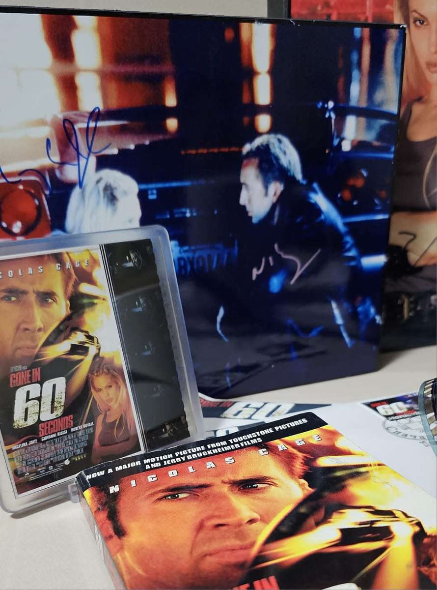 Movie Memorabilia - GONE IN SIXTY SECONDS - Original Movie Script & Trailer Film, Coffee Cup, etc