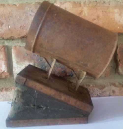 Vintage beehive smoker