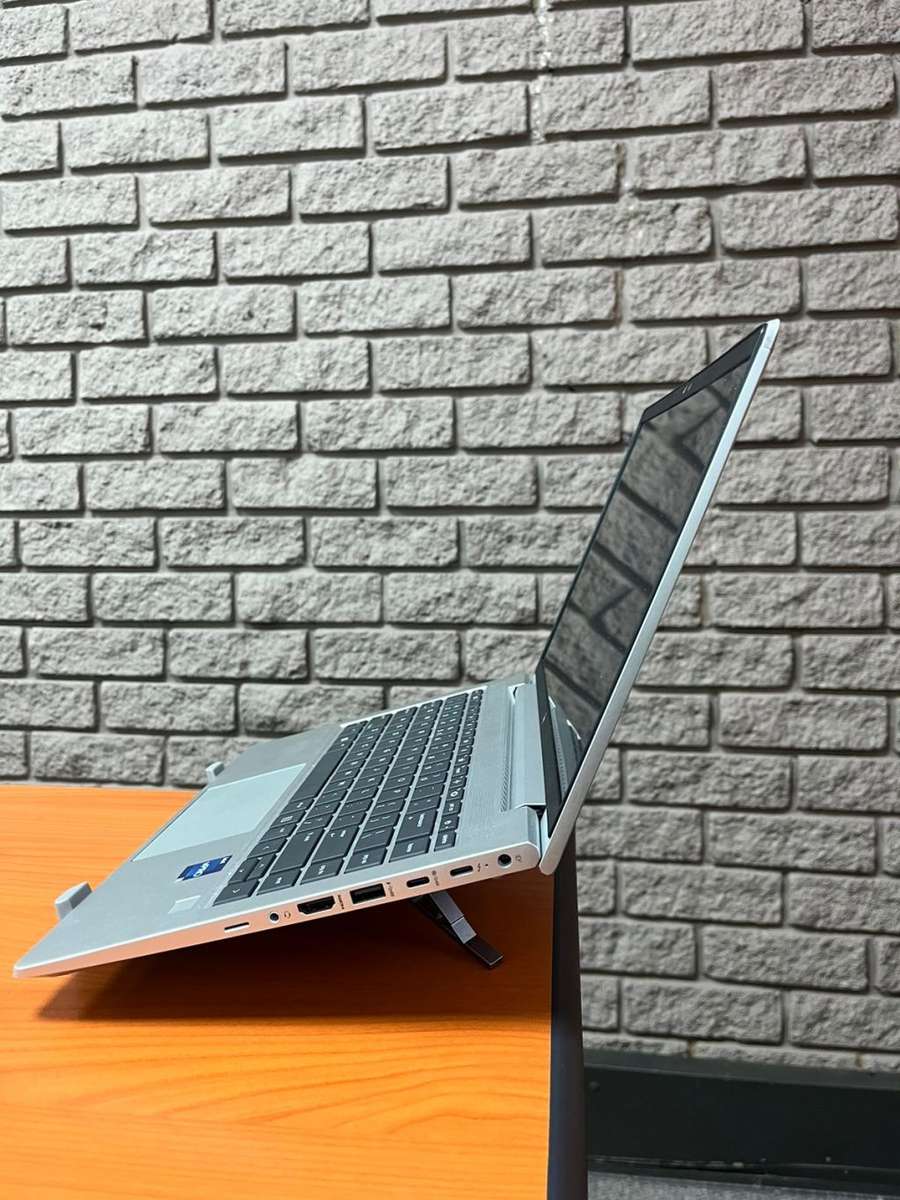 HP EliteBook 640 G10 Core i5 vPro 13th Gen