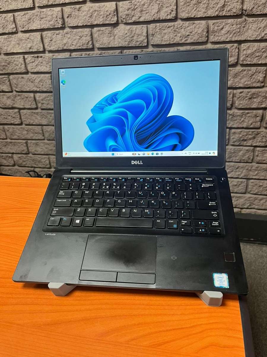 Dell Latitude 7280 Core i7 vPro 7th Gen