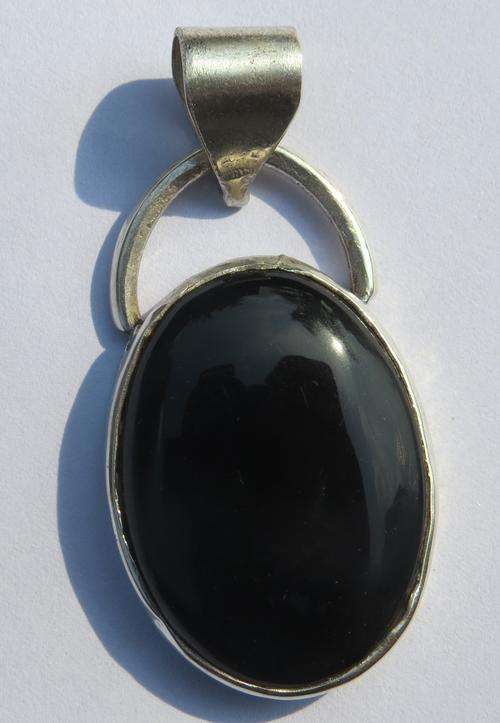 81.77ct  LOVELY!!!   South African Onyx Silver pendant ~NR!!!