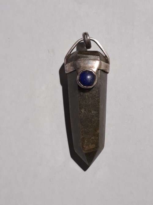 !!!RARE!!!20.51gm Hand crafted Quarts crystal with lapis sterling silver pendent!!!