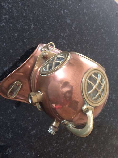 Divers helmet. Minature