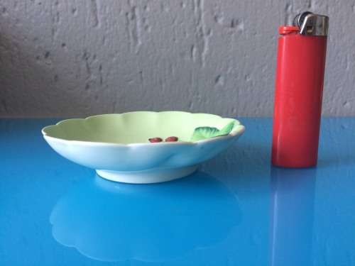 Carltonware round sweet bowl good condition