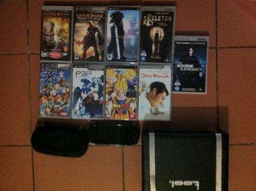 Psp 3004 with extra games and movies!!MASSIVE BARGAIN!!!
