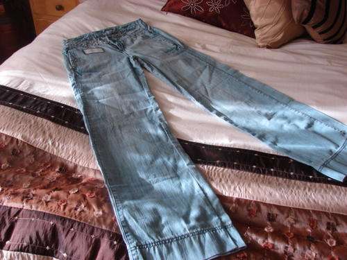 Truworths LTD light blue jeans - Size 32