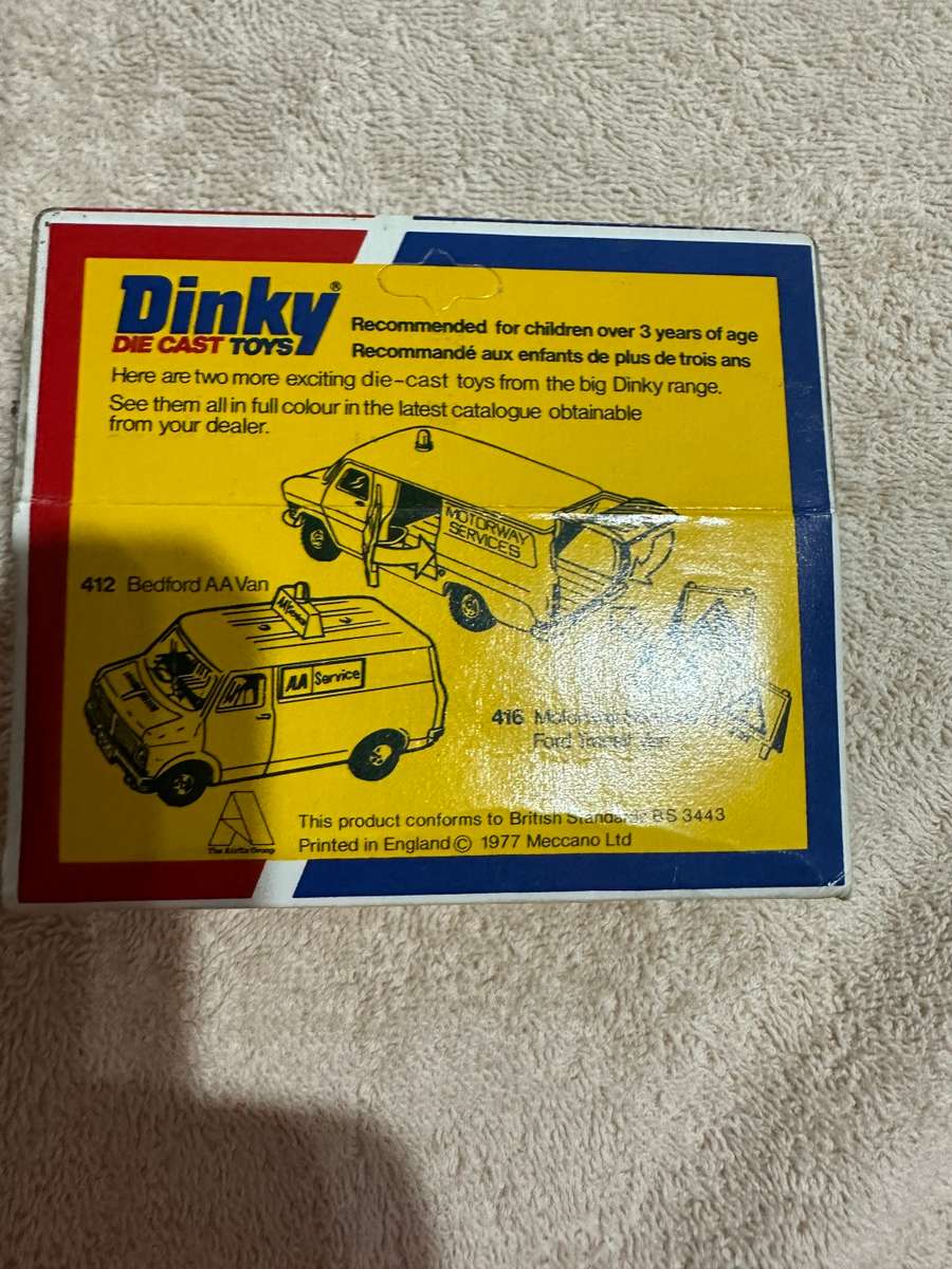 DINKY TOYS