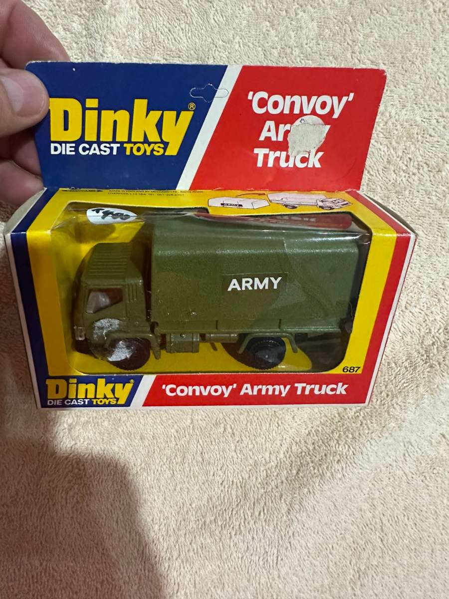 DINKY TOYS