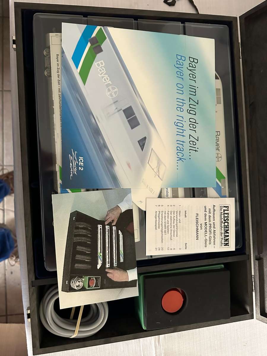 FLEISCHMANN SPECIAL EDITION MILLENNIUM ICE-2 TRAIN SET