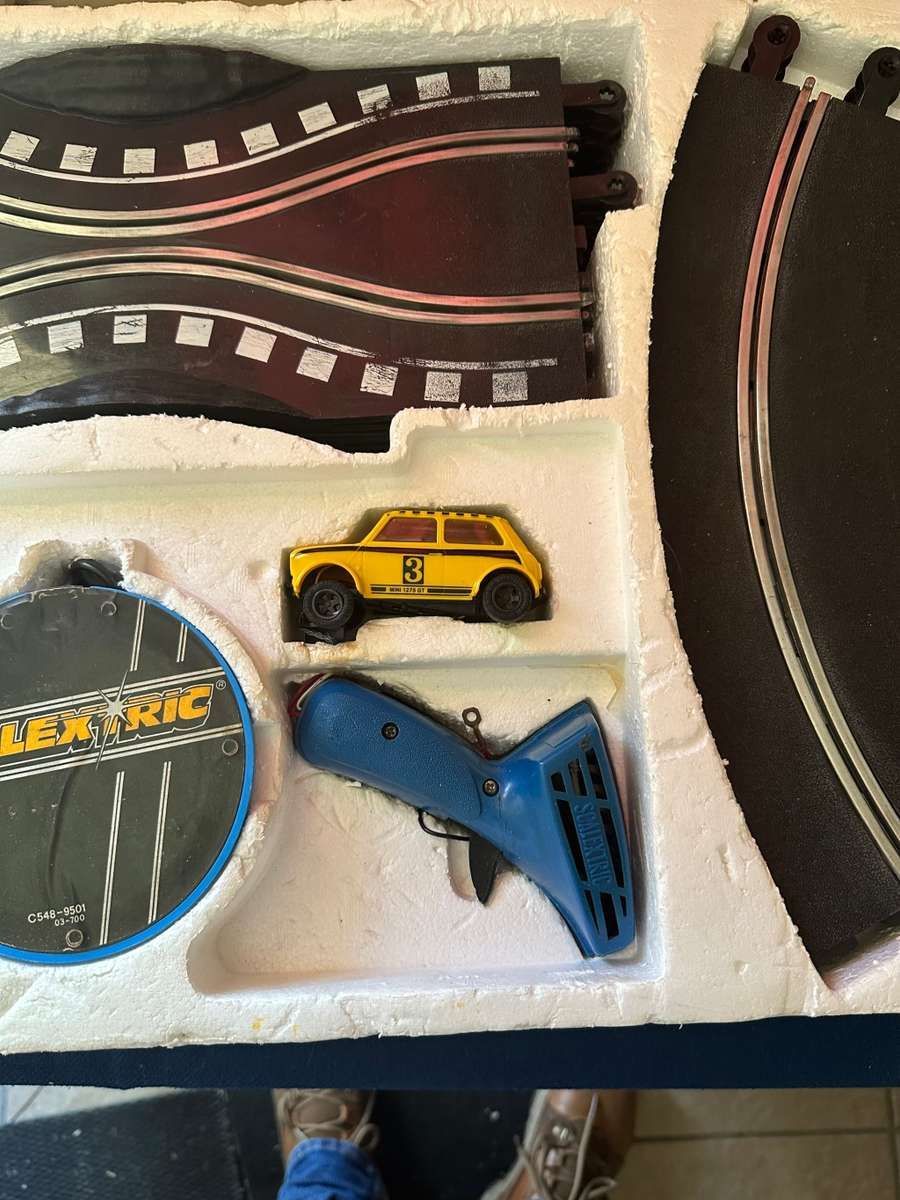 SCALEXTRIC