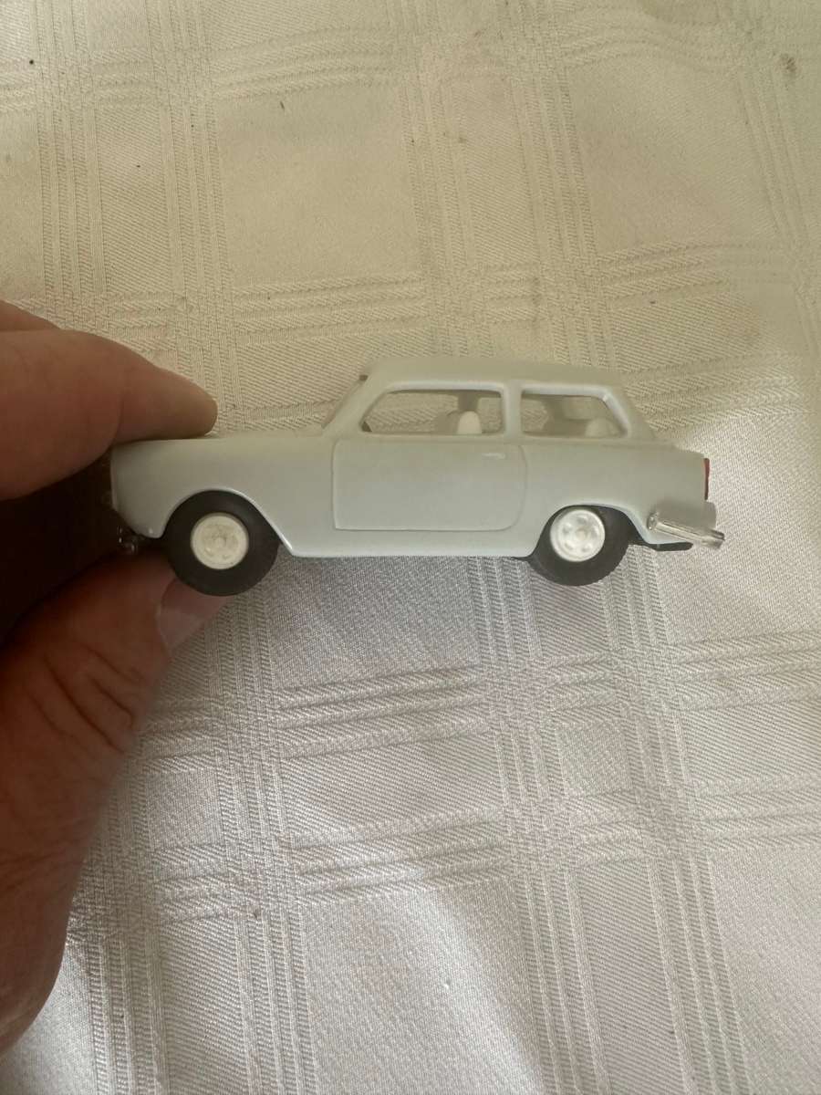 AUSTIN A/40 INNOCENT