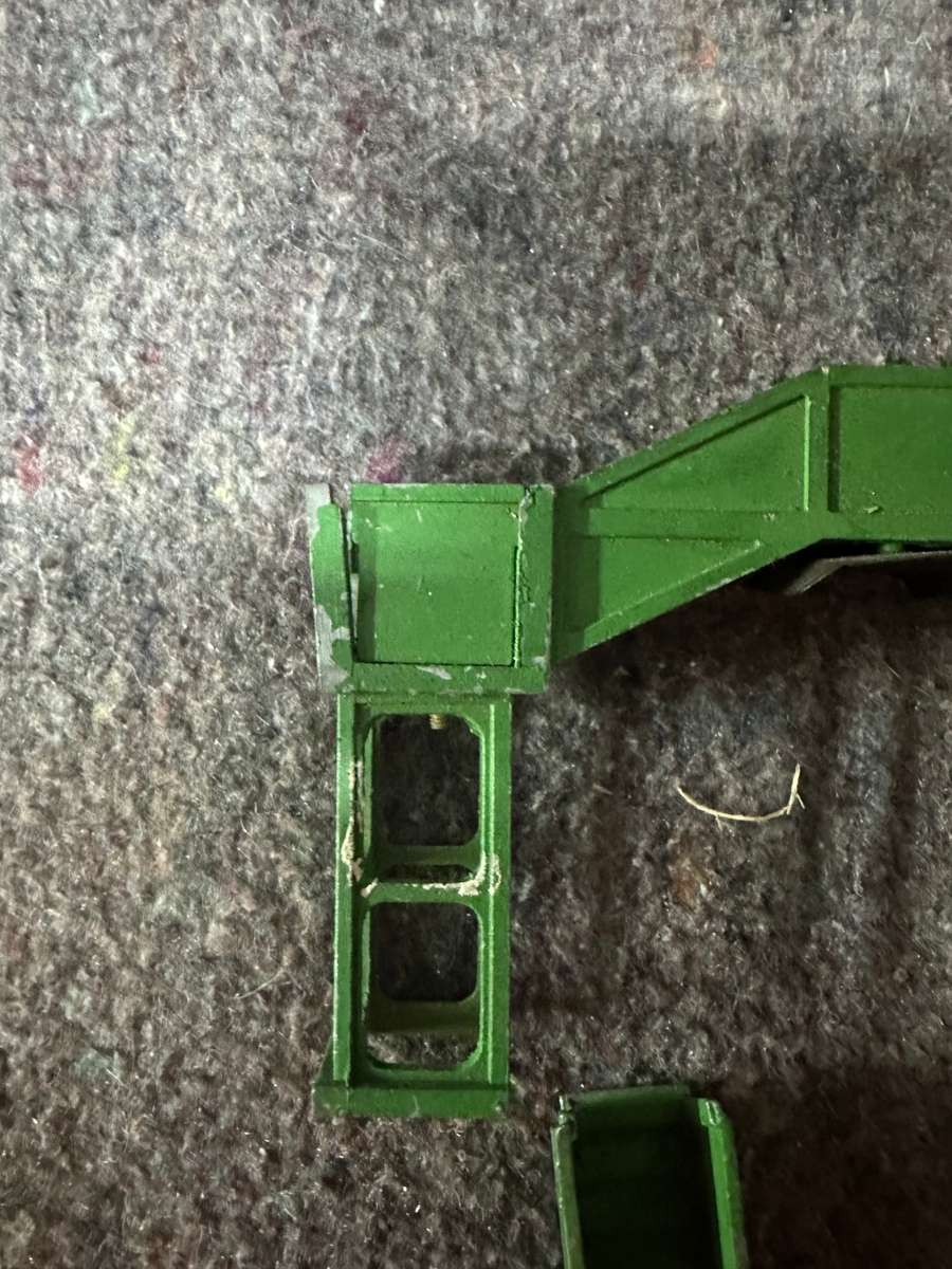 MODEL TRAIN FOOTBRIDGE