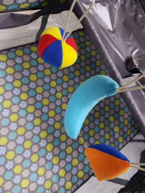 Chelino Baby Camp Cot Siesta Honeycomb