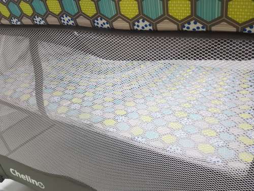 Chelino Baby Camp Cot Siesta Honeycomb