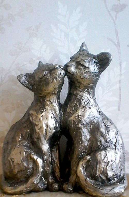 Bronze Cat Sculpture ornament statue