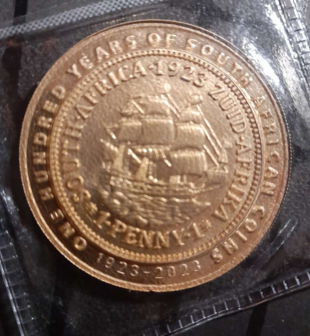 1 bid TAKE ALL, Mixed lot of 24k Foil banknotes, graded coins & precious metals.