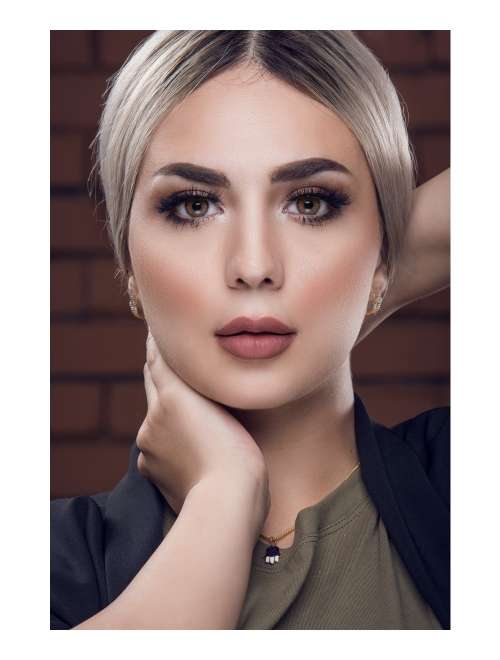 Maxiy Girl -  Brown - 1 Pair - Contact Lenses