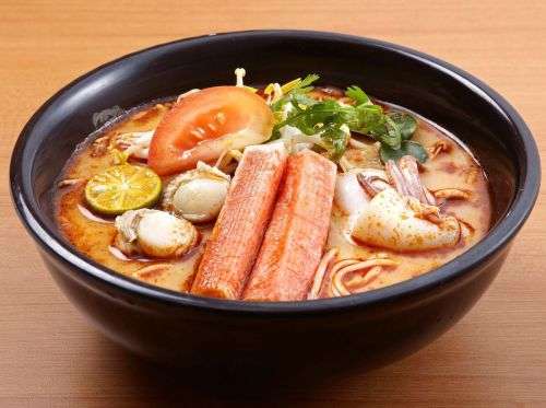 Ramen Instant Noodle,1 Ramen Bowl -Melamine & 1 Alloy Chopsticks -  Seafood - 500 g