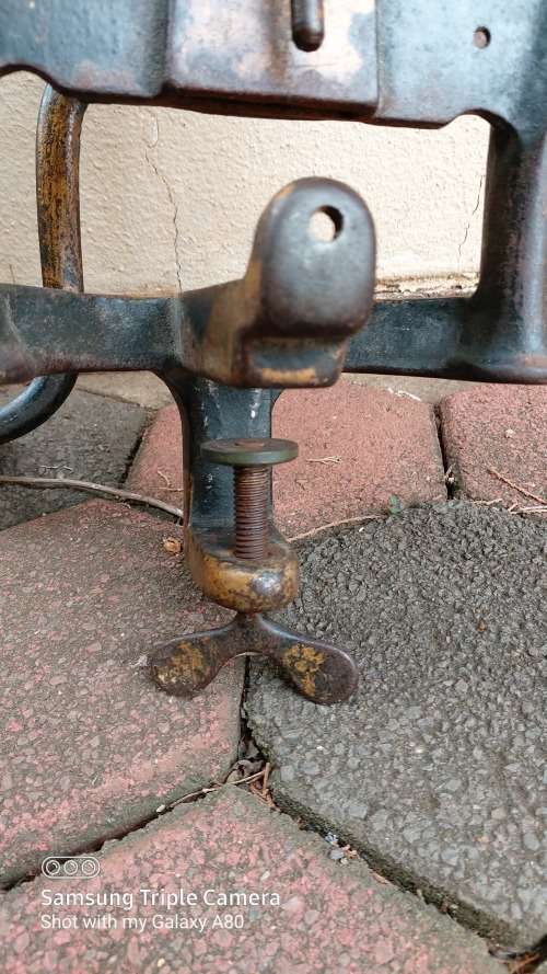 Antique No 4 Lovelock Cast Iron Coffee Grinder - Working