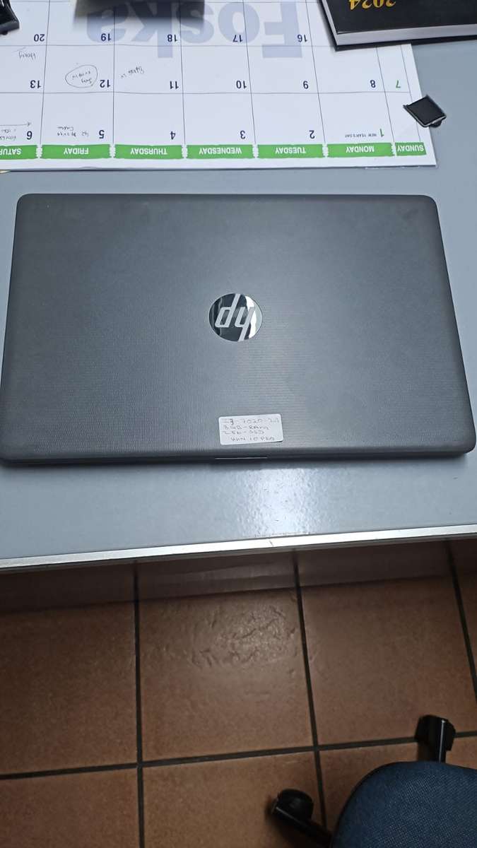 HP 250 G7 CORE I3