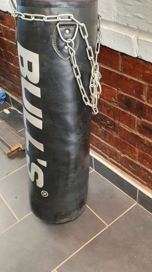 PUNCHING BAG ( heavy duty)