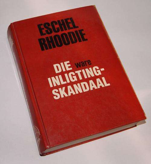 DIE WARE INLIGTINGSKANDAAL (ESCHEL RHOODIE)