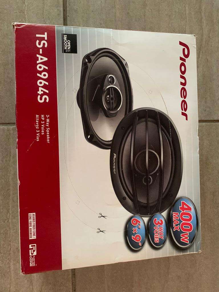SPEAKERS 6x9
