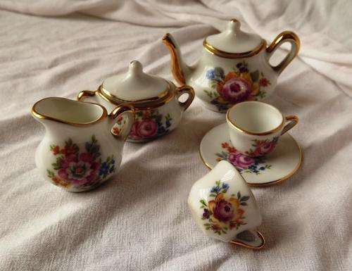 Gorgeous Miniature Limoges Tea set